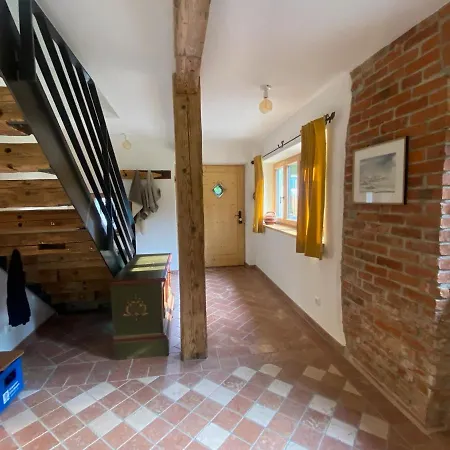 Hexenhaus: Haus Im Wald Ferienhaus Rinchnach