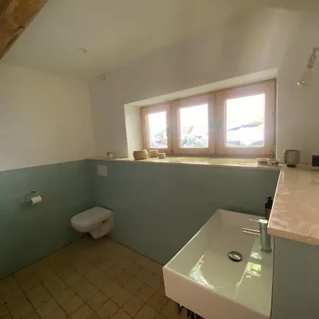 Hexenhaus: Haus Im Wald * Rinchnach