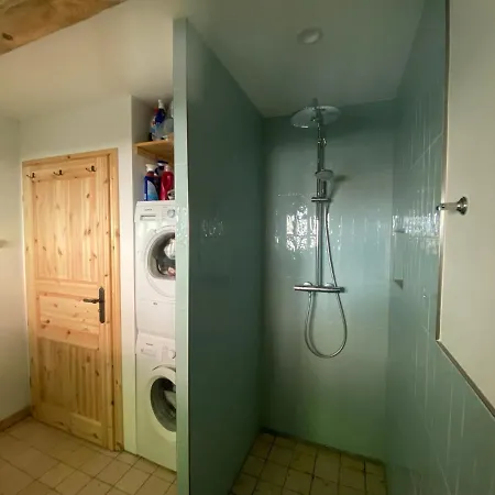 Hexenhaus: Haus Im Wald Tatil Evi Rinchnach